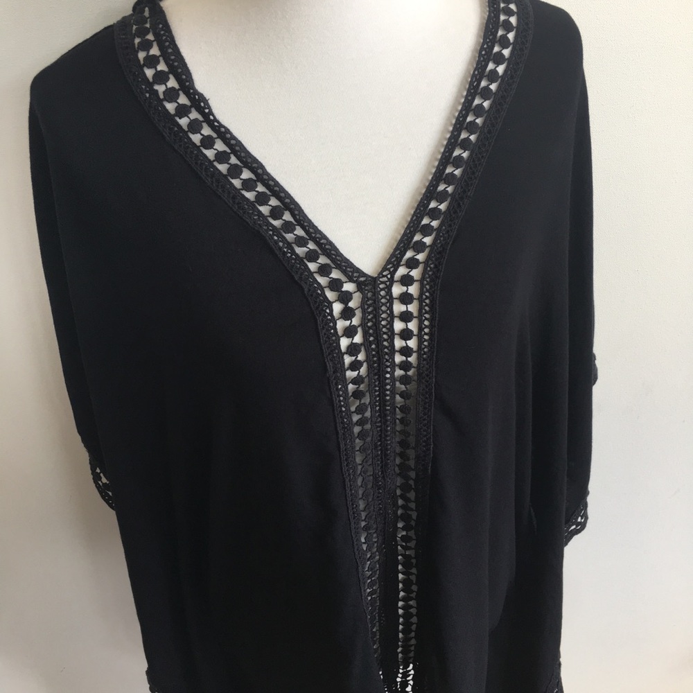 SOLD Tommy Bahama Black Tunic Beach Coverup - Picture 4 of 8